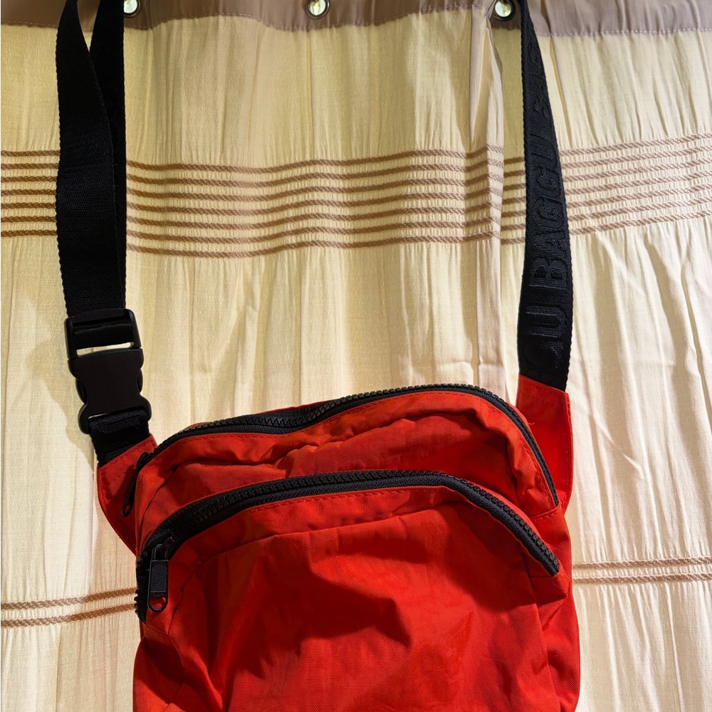 BAGGU Orange Crossbody Sling Bag with Black Strap